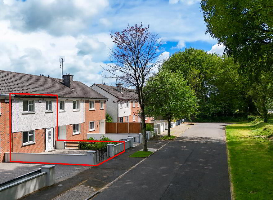 7 Blackwater Park, Enfield, A83A099
