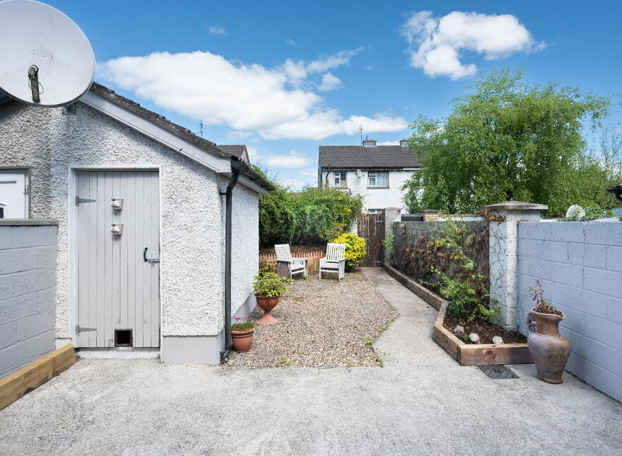 7 Blackwater Park, Enfield, A83A099