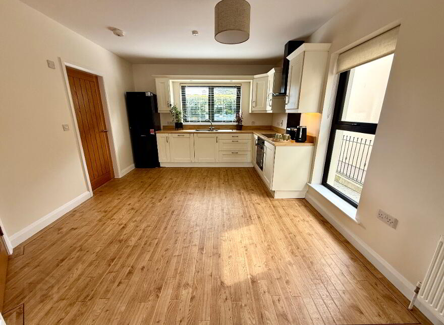14 Carmoney Court, Eglinton, L’derry, BT47 3FX