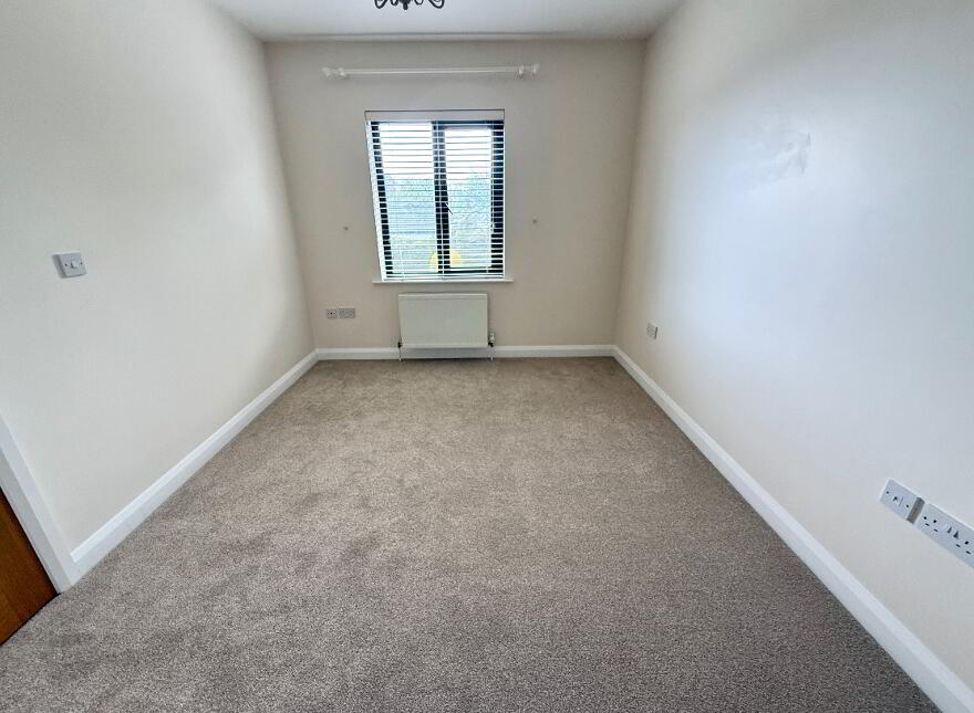 14 Carmoney Court, Eglinton, L’derry, BT47 3FX