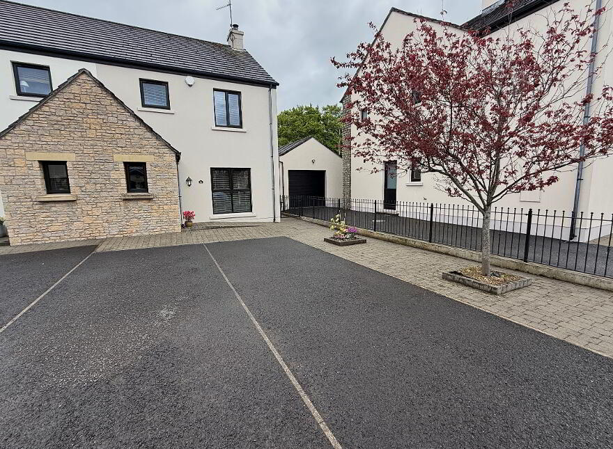 14 Carmoney Court, Eglinton, L’derry, BT47 3FX