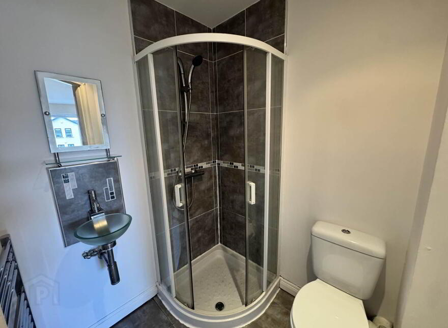 Apt 4, Old Shore Studios, Old Shore Road, Carrickfergus, BT38 8ZJ