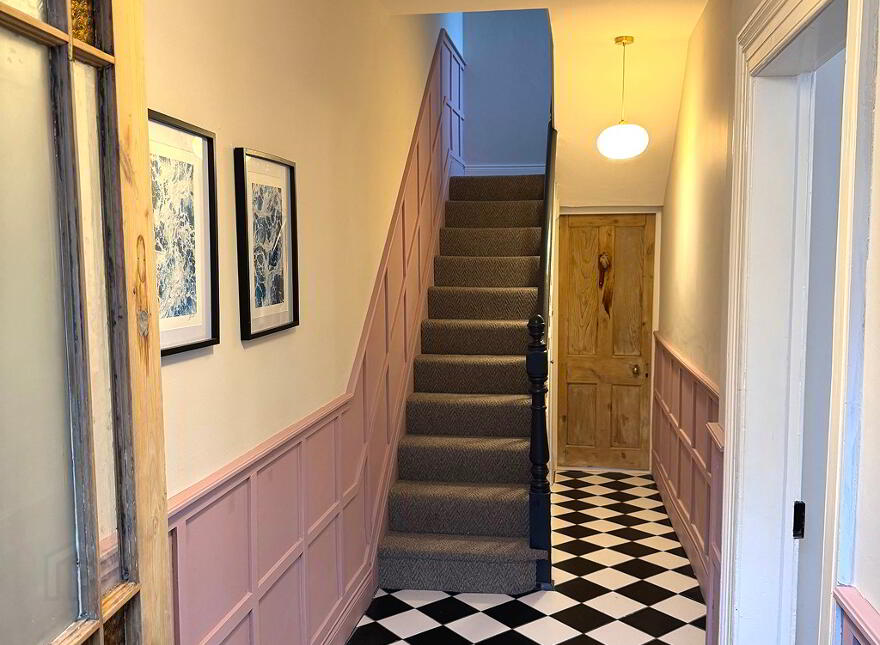 2 Princess Street (Holiday Let), Portrush, BT56 8AX