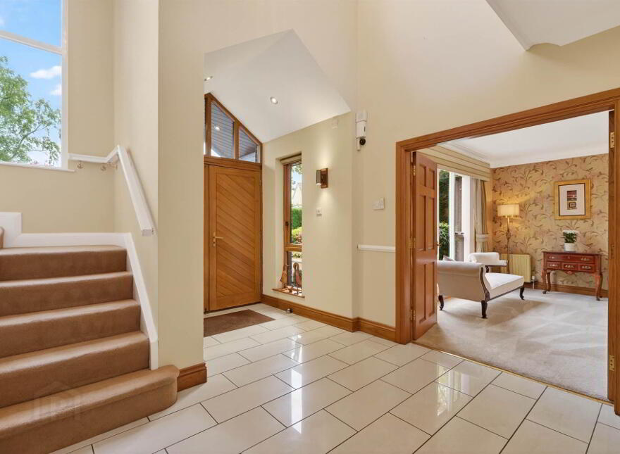 207 Upper Malone Road, Dunmurry, Belfast, BT17 9JX