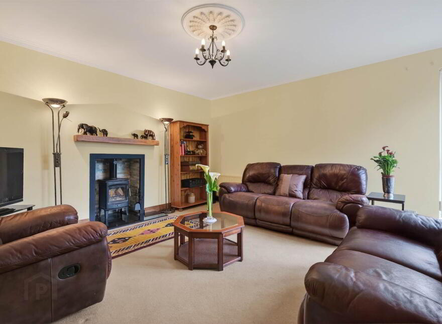 207 Upper Malone Road, Dunmurry, Belfast, BT17 9JX