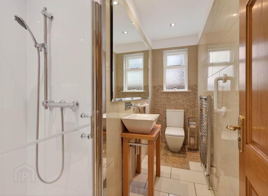 207 Upper Malone Road, Dunmurry, Belfast, BT17 9JX