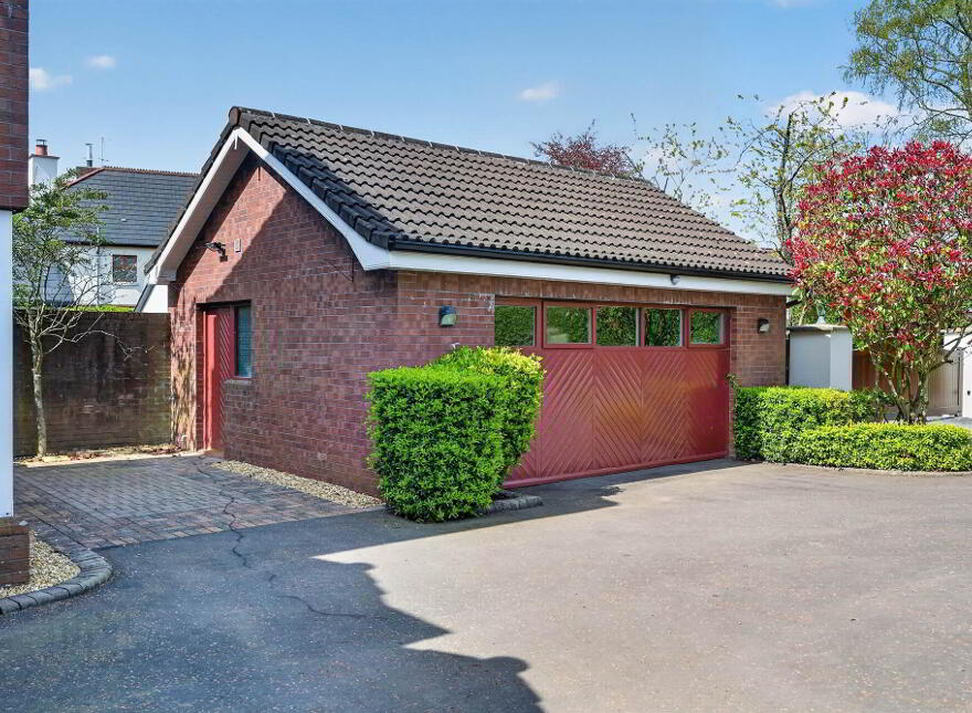 207 Upper Malone Road, Dunmurry, Belfast, BT17 9JX