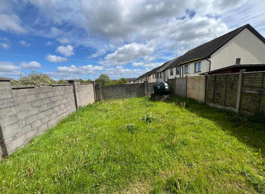 47 The Maples, Ballyhaunis, F35Y520