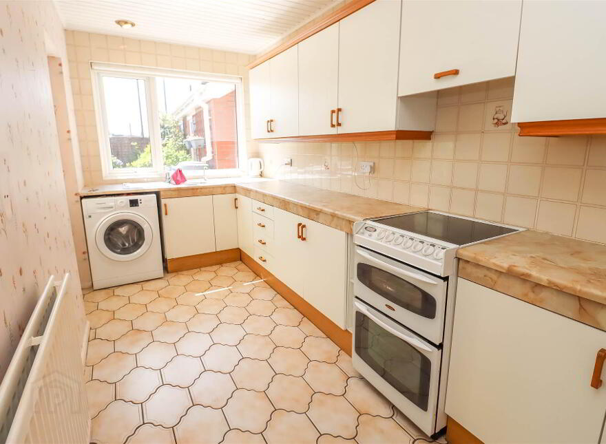 116 Orangefield Crescent, Belfast, BT6 9GJ