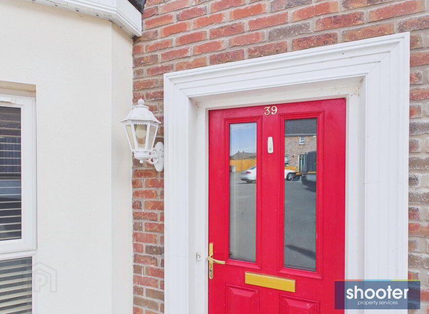 39 Chancellors Hall, Newry, BT35 8UZ