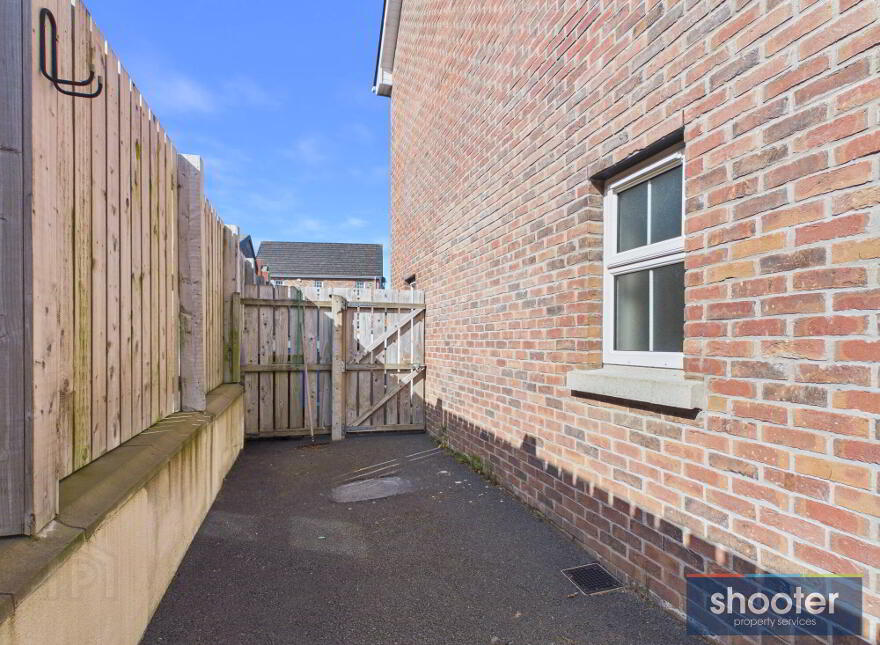 39 Chancellors Hall, Newry, BT35 8UZ
