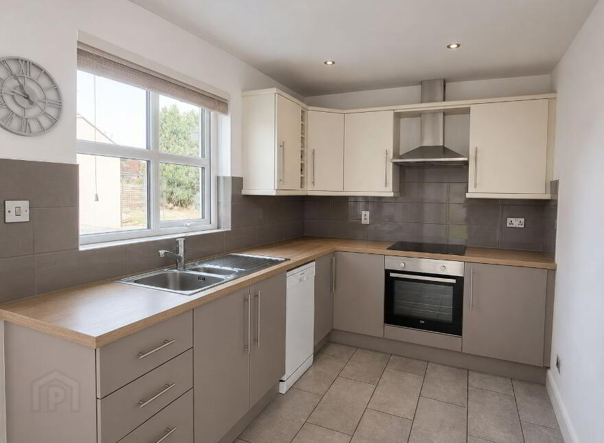 16 Millicent Avenue, Balnamore, BT53 7QF