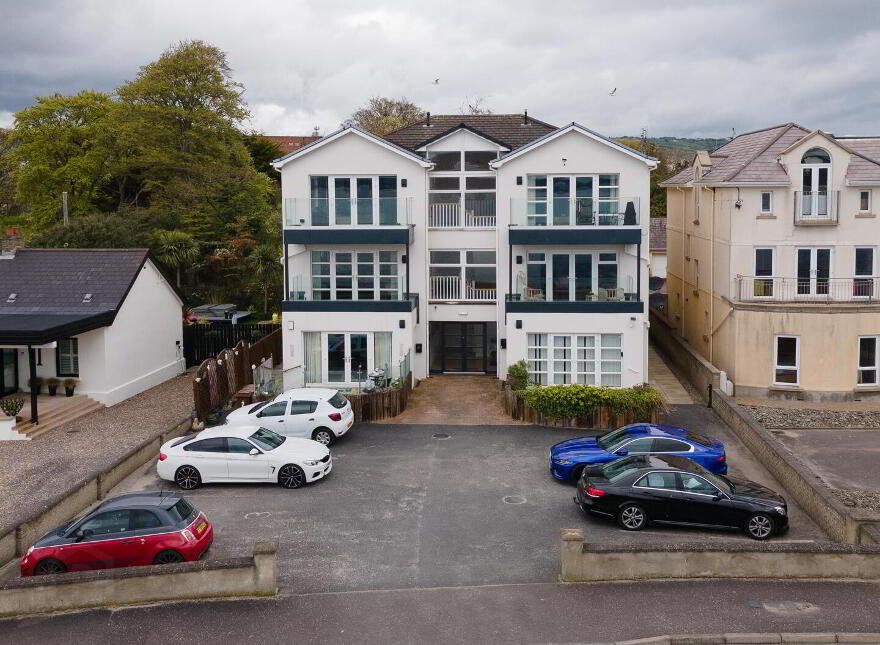 Apt 2, 10 Rhanbuoy Park, Carrickfergus, BT38 8BS