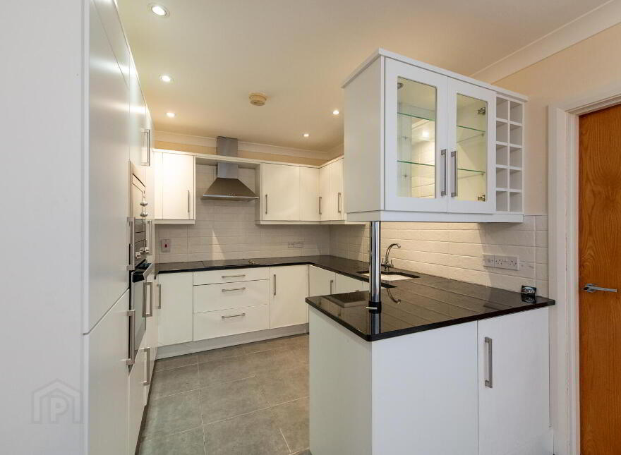 Apt 2, 10 Rhanbuoy Park, Carrickfergus, BT38 8BS