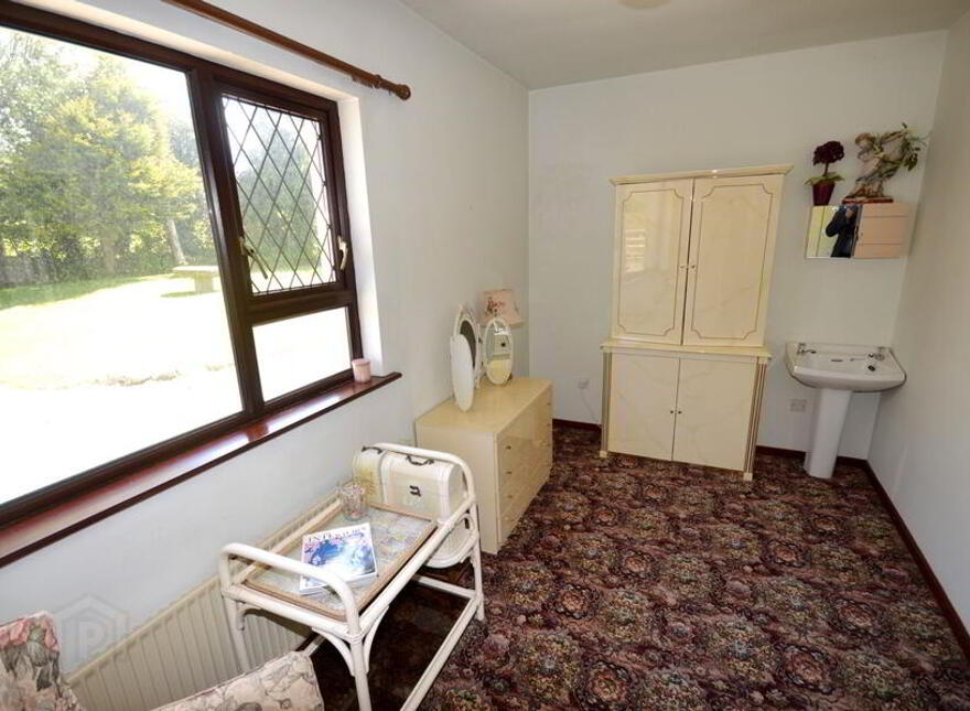 Warren Bank, Kilross, Stranorlar, F93WK61