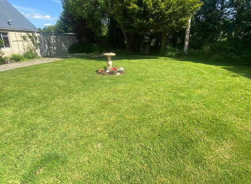 Warren Bank, Kilross, Stranorlar, F93WK61