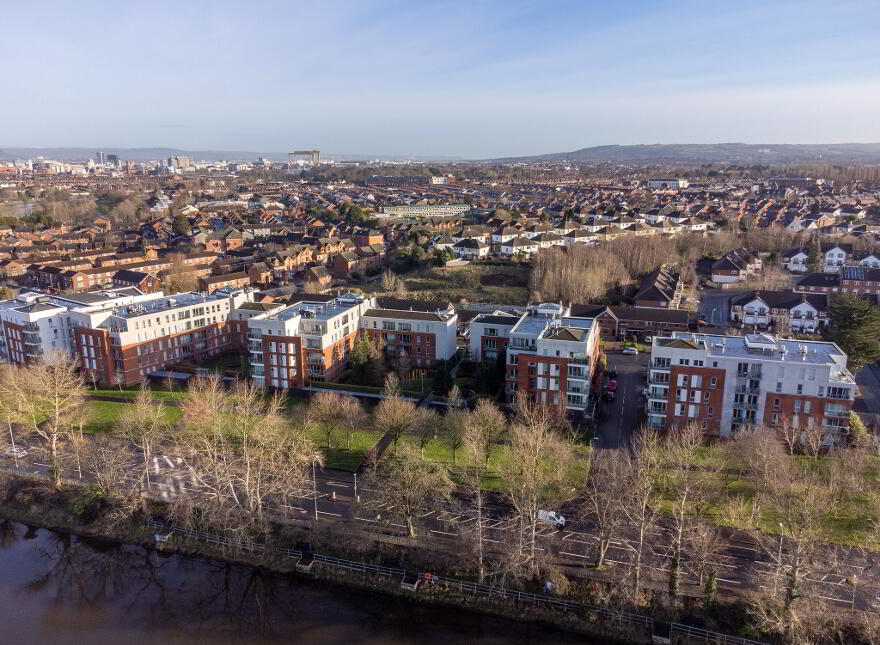 34 The Oar, The Embankment, Belfast, BT7 3NB