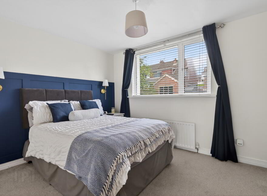 566 Saintfield Road, Belfast, BT8 8BL