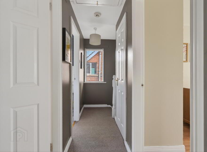 566 Saintfield Road, Belfast, BT8 8BL