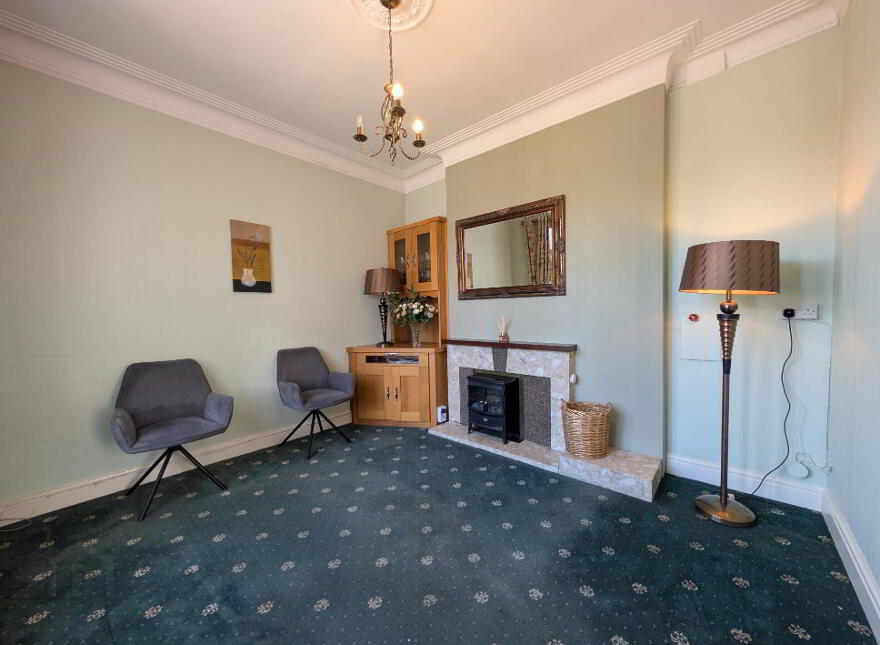 Park Road, Swinford, F12R768