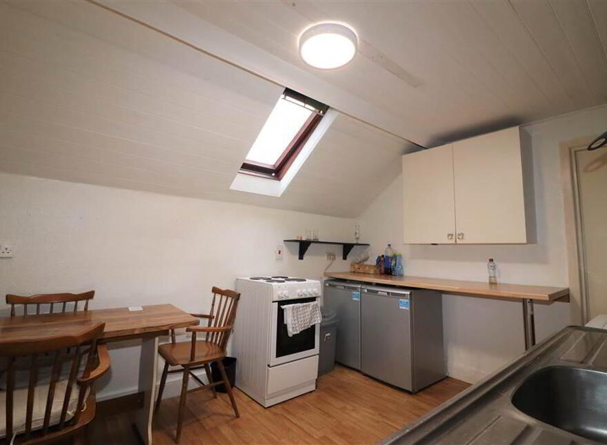 5a Main Street, Ballynahinch, BT24 8DN