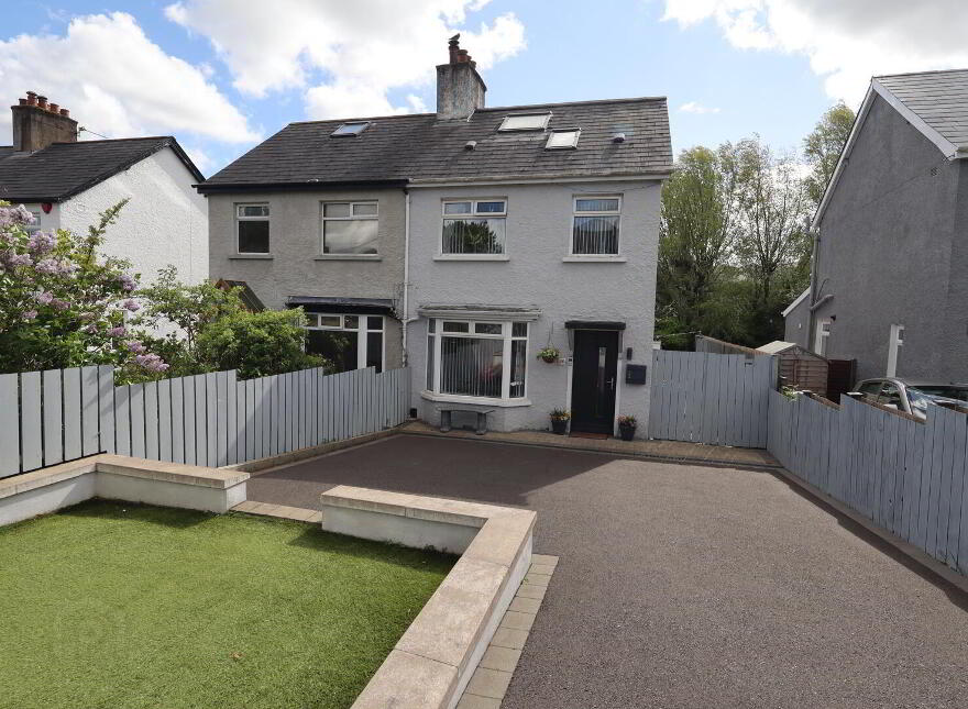 646 Oldpark Road, Belfast, BT14 6QL
