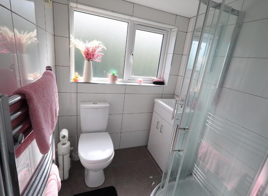 646 Oldpark Road, Belfast, BT14 6QL