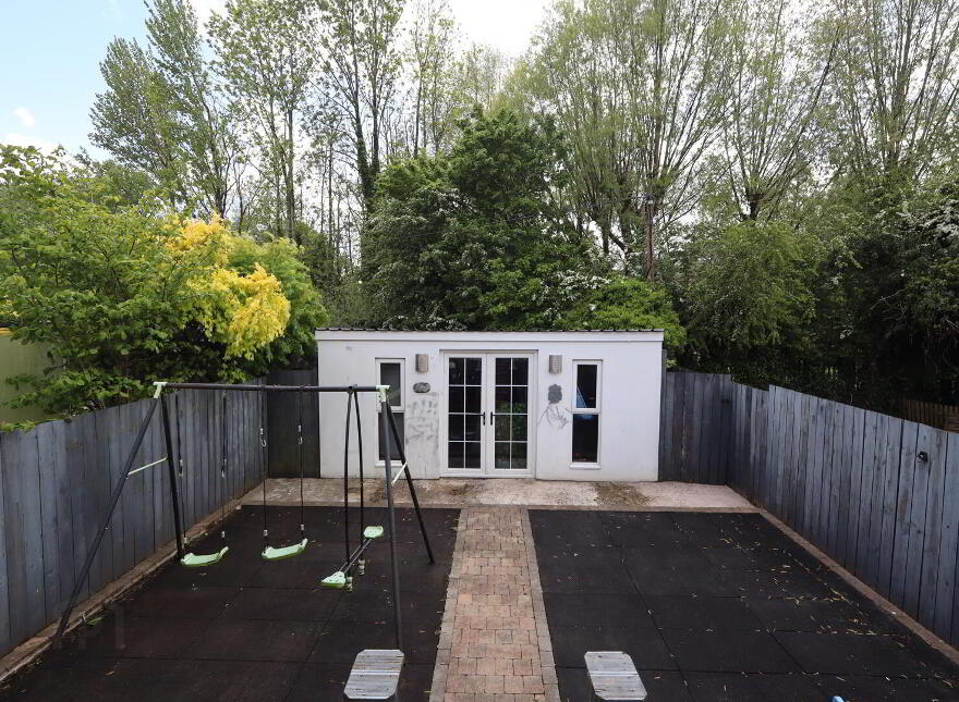 646 Oldpark Road, Belfast, BT14 6QL