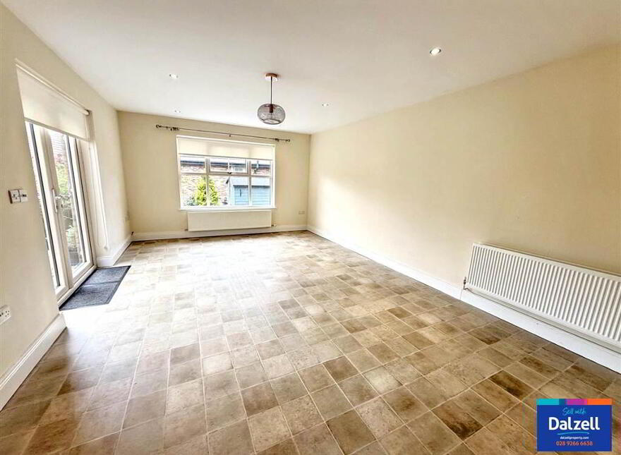 108 Ballantine Gardens, Lisburn, BT27 5FJ