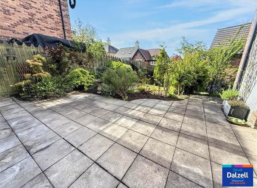 108 Ballantine Gardens, Lisburn, BT27 5FJ