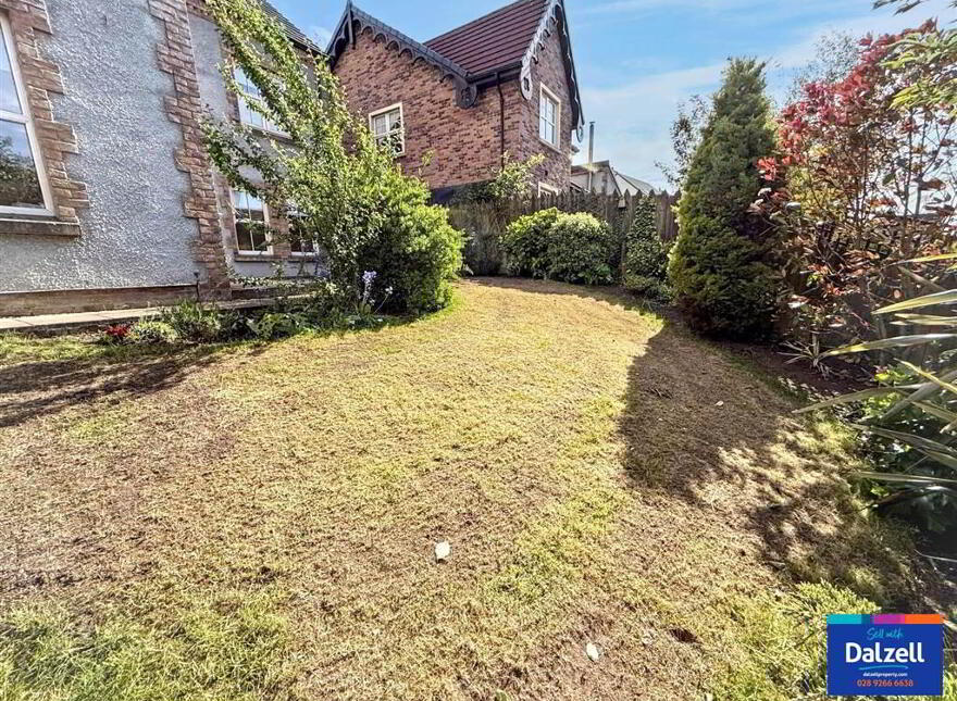 108 Ballantine Gardens, Lisburn, BT27 5FJ