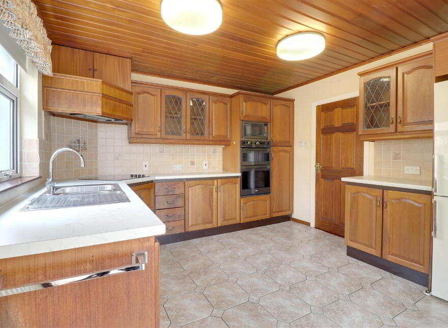 3 Rose Park, Newtownards, BT23 8HQ