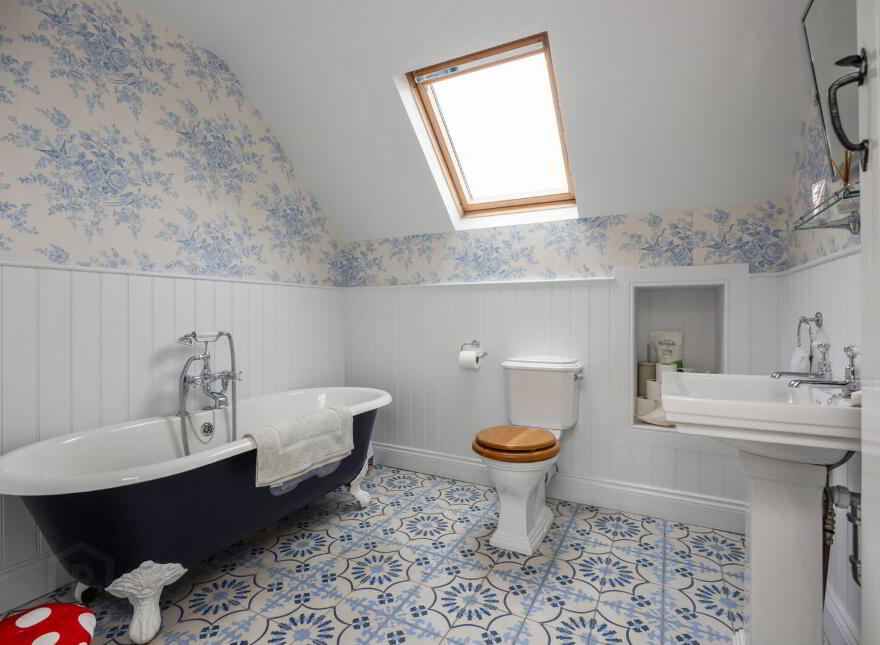Brook Cottage, 11 Glasswater Road, Crossgar, Downpatrick, BT30 9DN