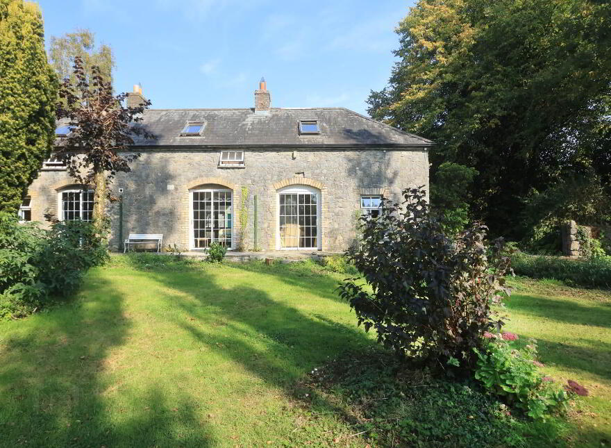 Curraghmore House ( Glebe House), Borrisokane, Nenagh, E45V025