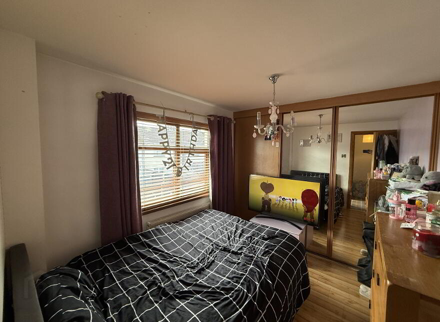 5 Curtis Walk, Lisburn, BT28 1HE