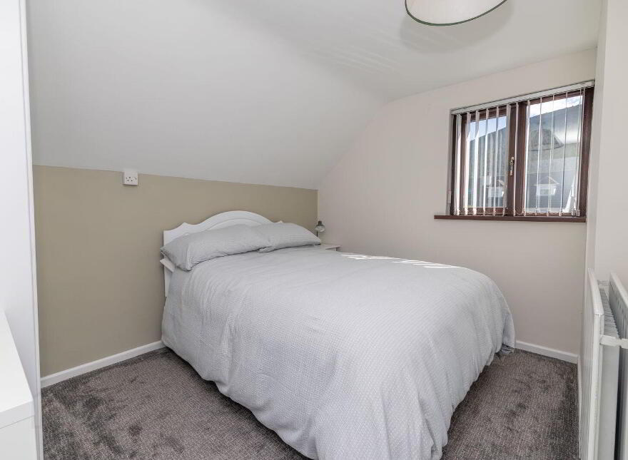 17 Rosswood, Rostrevor, BT34 3DZ