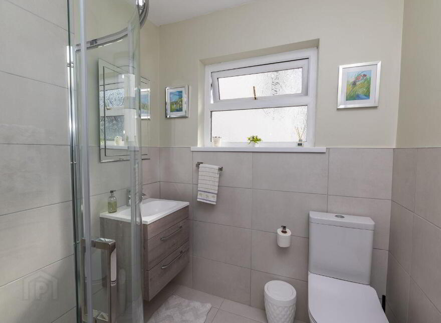 17 Rosswood, Rostrevor, BT34 3DZ