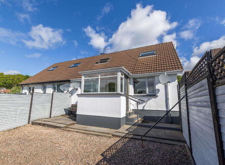 17 Rosswood, Rostrevor, BT34 3DZ