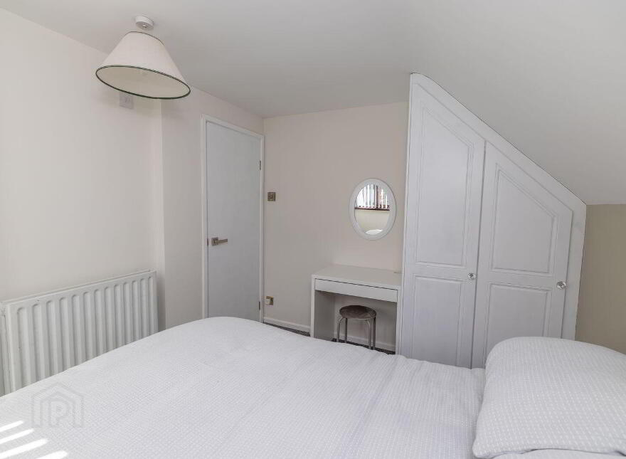 17 Rosswood, Rostrevor, BT34 3DZ