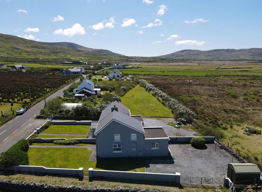 Ballynavenooragh, Ballydavid, V92P9T2