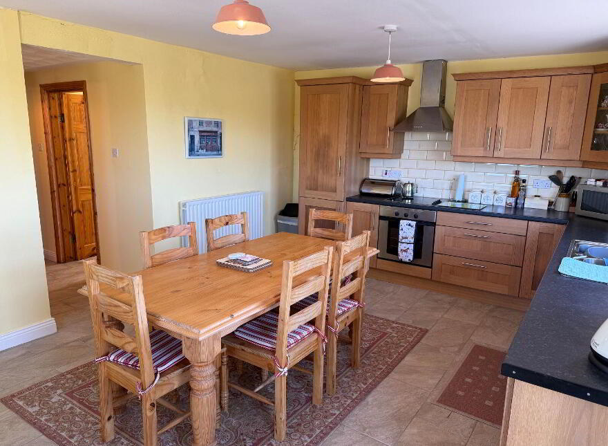 Ballynavenooragh, Ballydavid, V92T97P