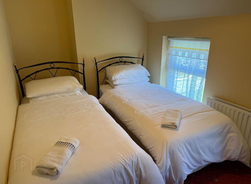 Ballynavenooragh, Ballydavid, V92T97P