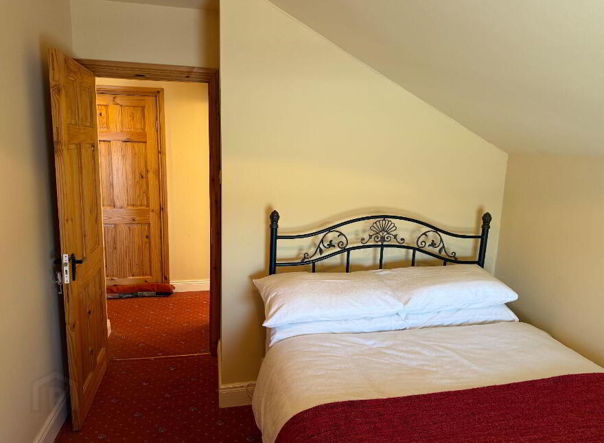 Ballynavenooragh, Ballydavid, V92T97P