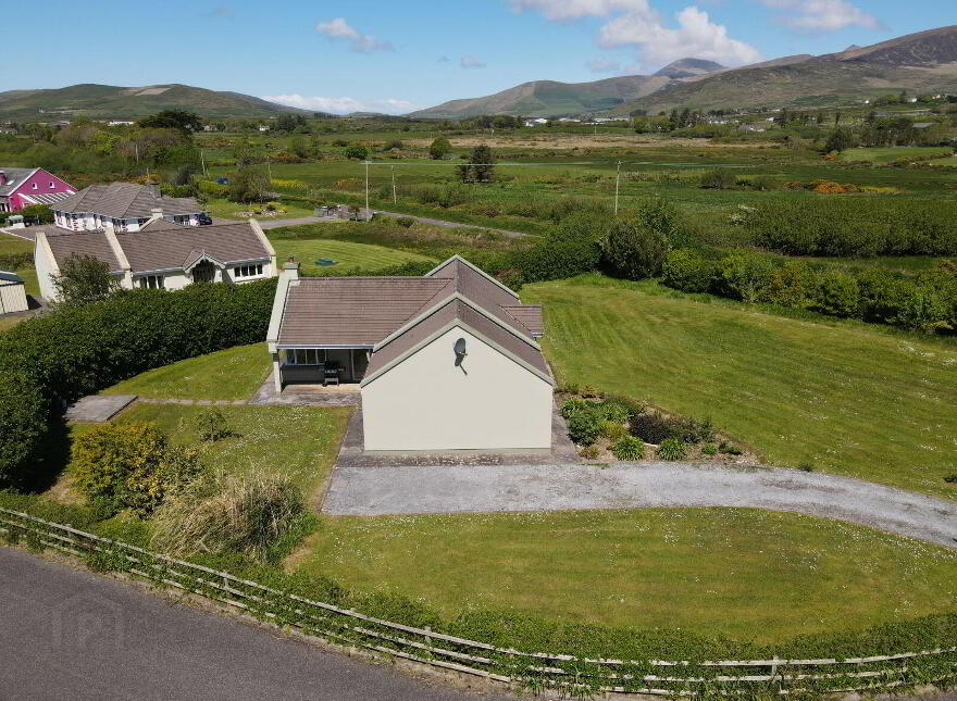 4 Milltown Houses, Dingle, V92F958