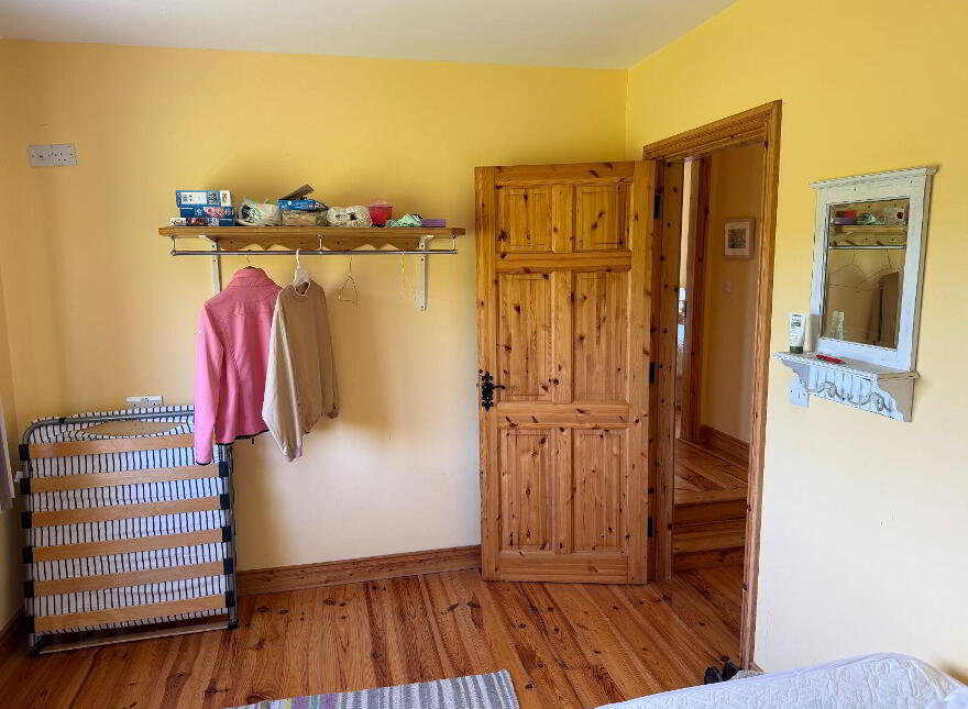4 Milltown Houses, Dingle, V92F958