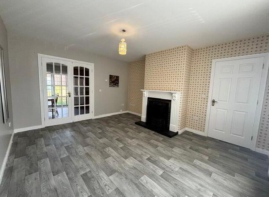 6 Lucerne, Newry, BT35 6LQ