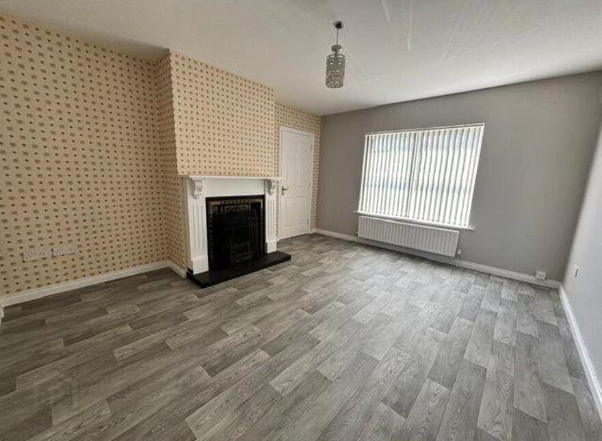 6 Lucerne, Newry, BT35 6LQ