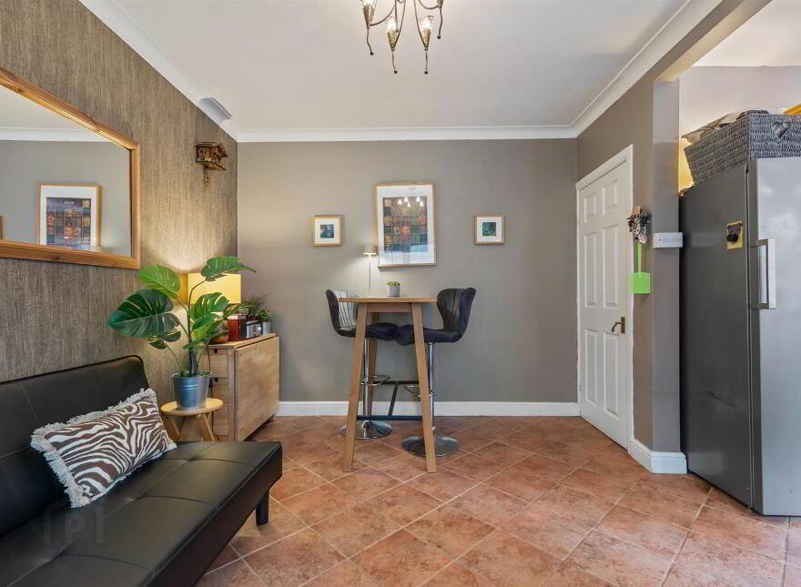 53 Gilnahirk Park, Belfast, BT5 7DY