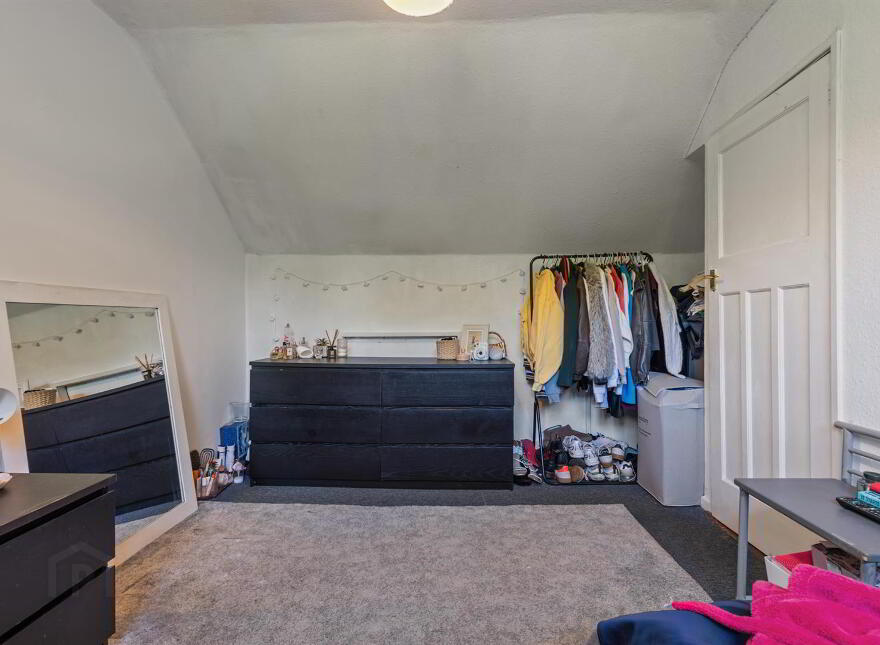 53 Gilnahirk Park, Belfast, BT5 7DY