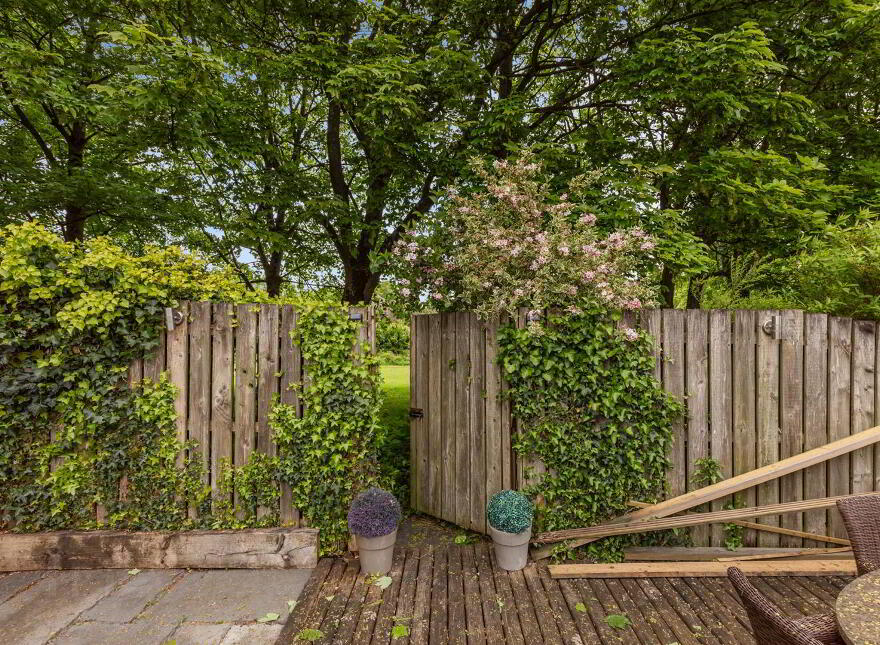 53 Gilnahirk Park, Belfast, BT5 7DY